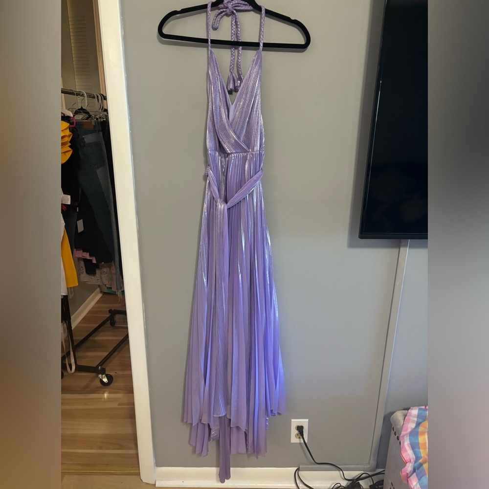 Alice + Olivia Arista Halterneck Accordion Pleat Maxi Dress in lavender Size 2 - Picture 7 of 12